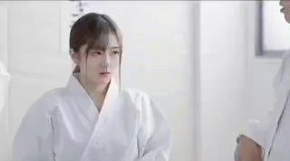 色就是色94路边偶遇忧郁少妇，给我讲述她老公出轨【完整版26分钟已上传下面简阶】